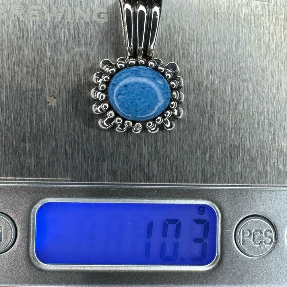 925 Silver and Turquoise Blue Pendant - Picture 5 of 5